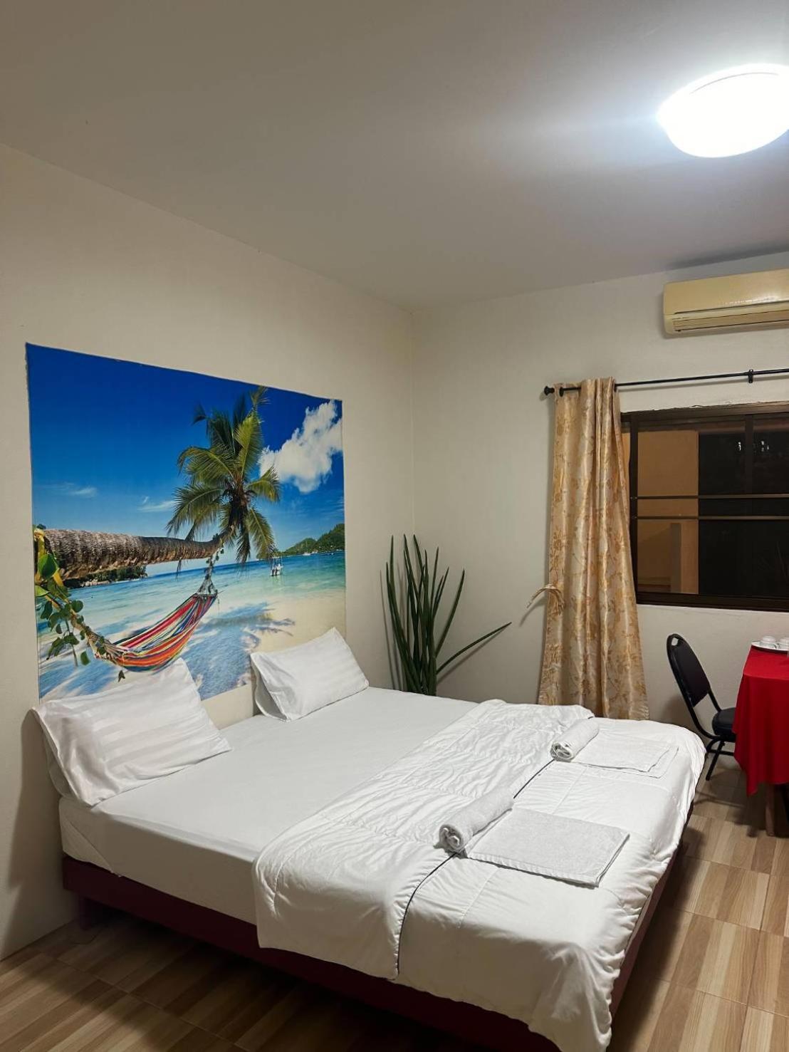 Batikseafood Airport & Homestay *