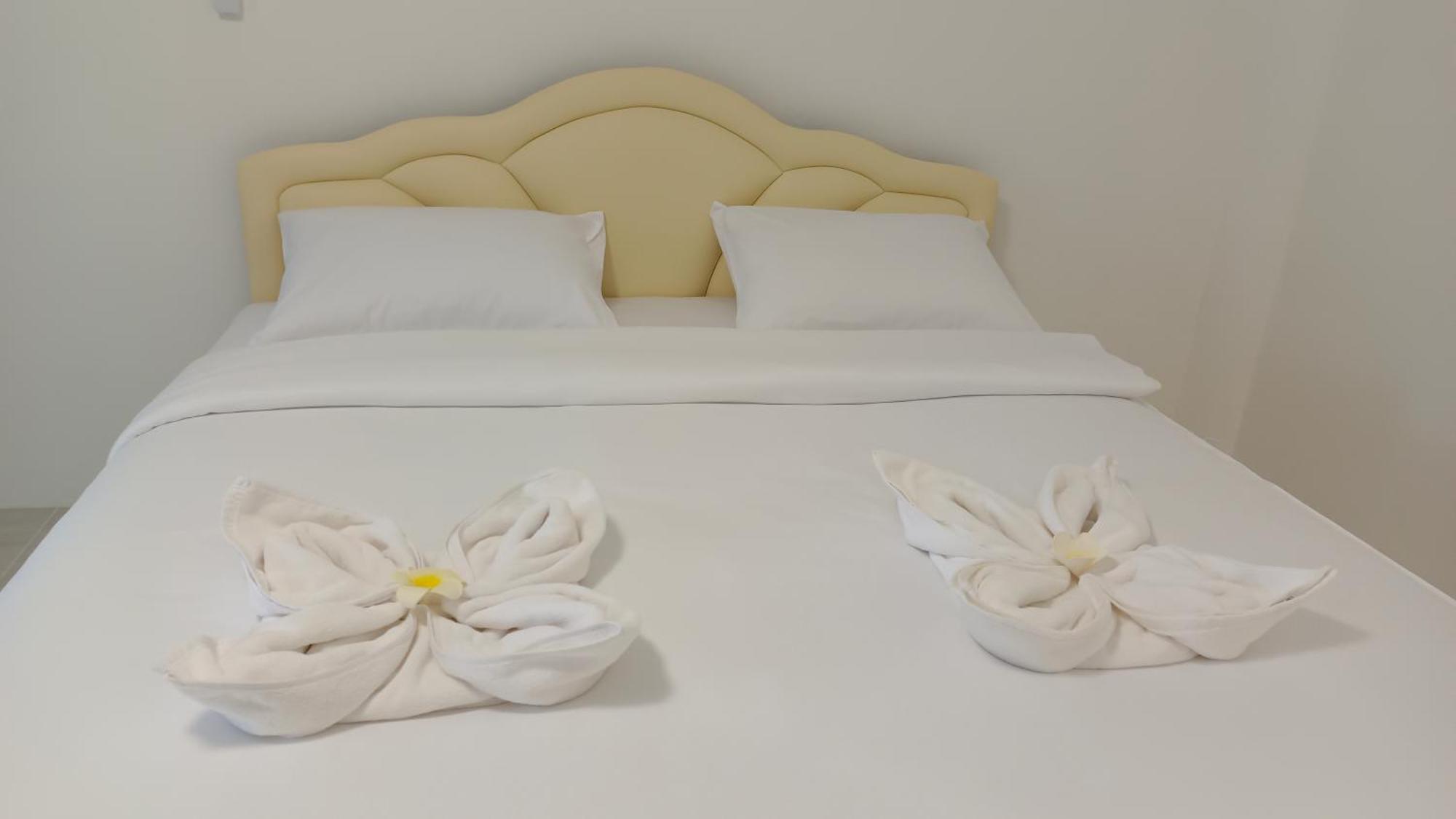 Batikseafood Airport & Homestay Ban Bo Sai Klang